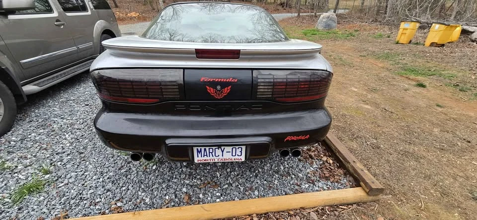 1995 Pontiac Firebird Formula 4th Gen - Image 2 of 9