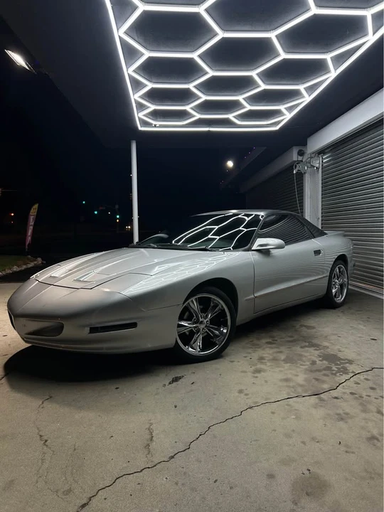 1995 Pontiac Firebird Formula 4th Gen - Image 6 of 14