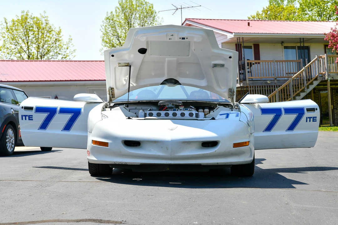1995 Pontiac Firebird 4th Gen - Image 22 of 31