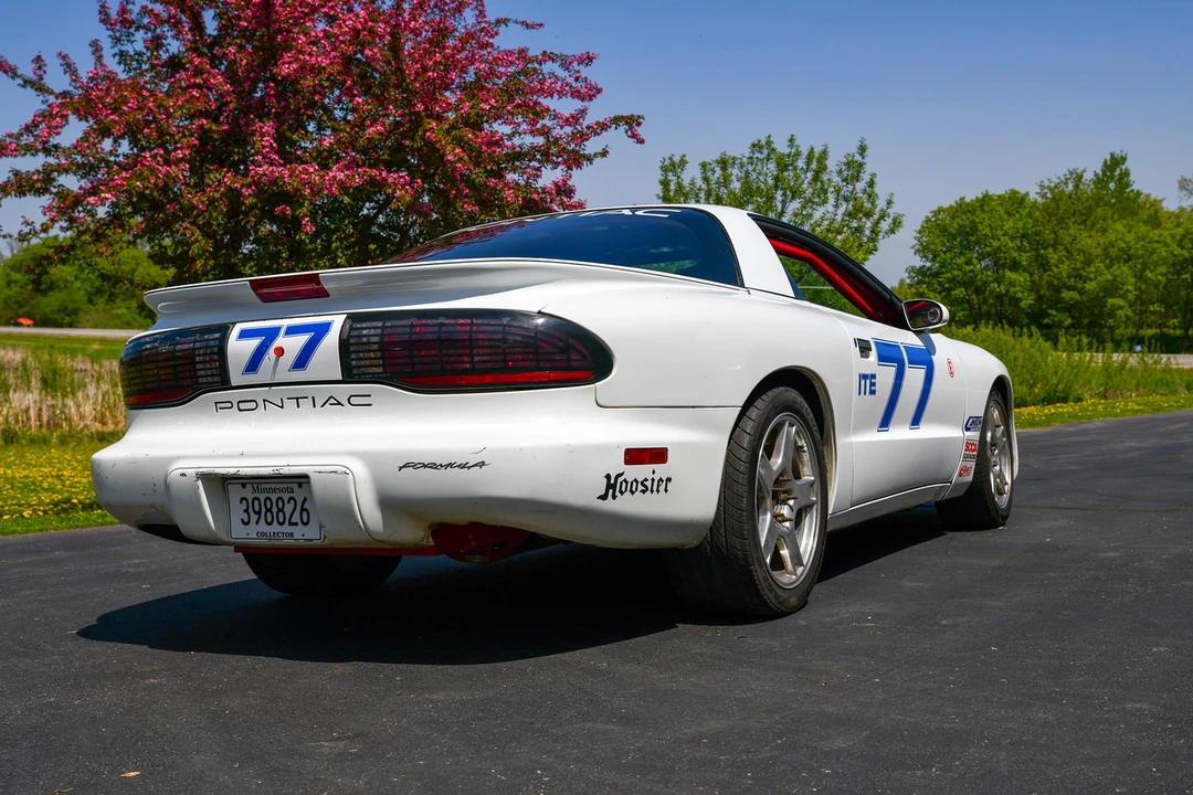 1995 Pontiac Firebird 4th Gen - Image 6 of 31