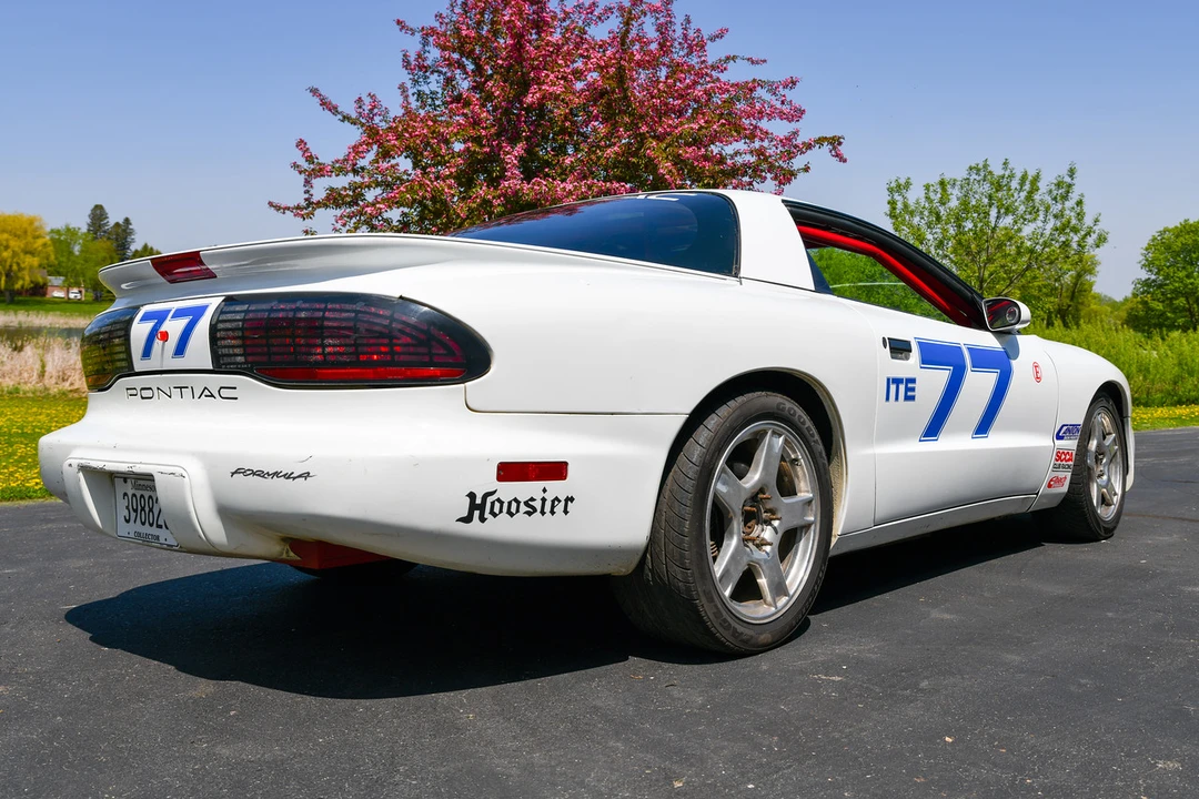 1995 Pontiac Firebird 4th Gen - Image 7 of 31
