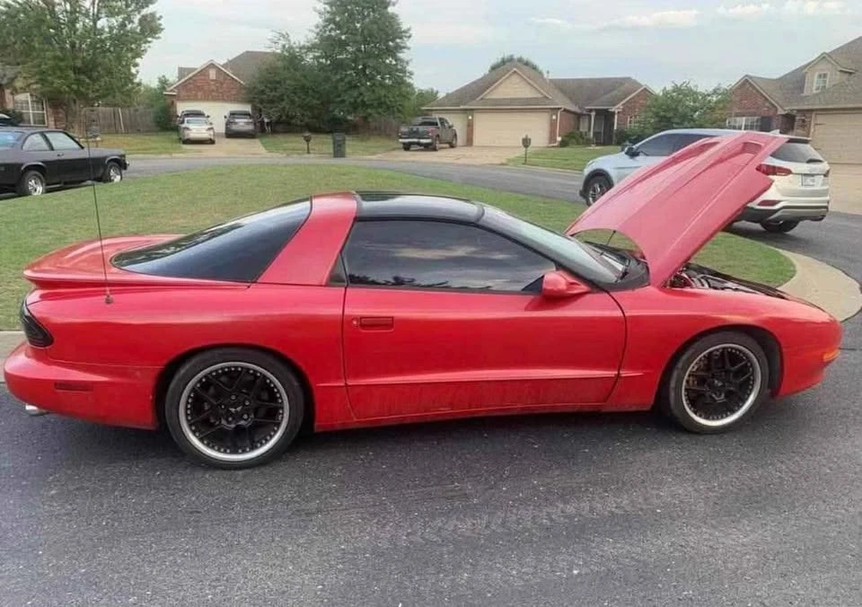 1995 Pontiac Firebird Formula 4th Gen - Image 3 of 4