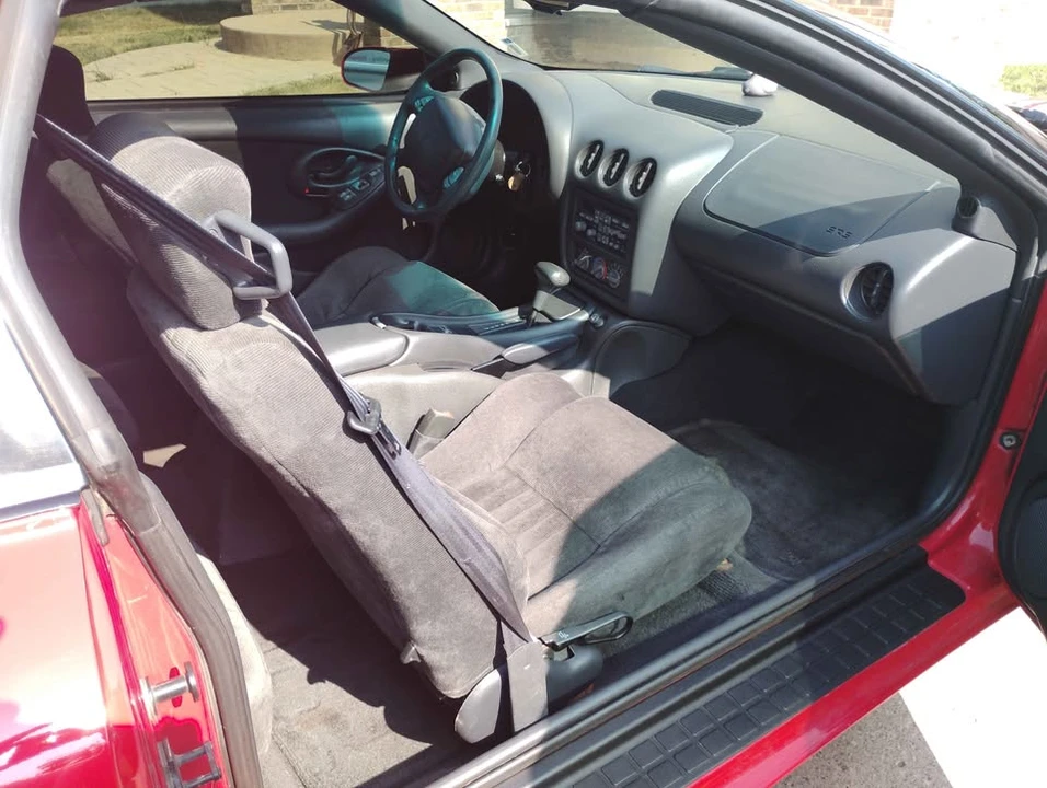 1995 Pontiac Firebird Formula 4th Gen - Image 6 of 10
