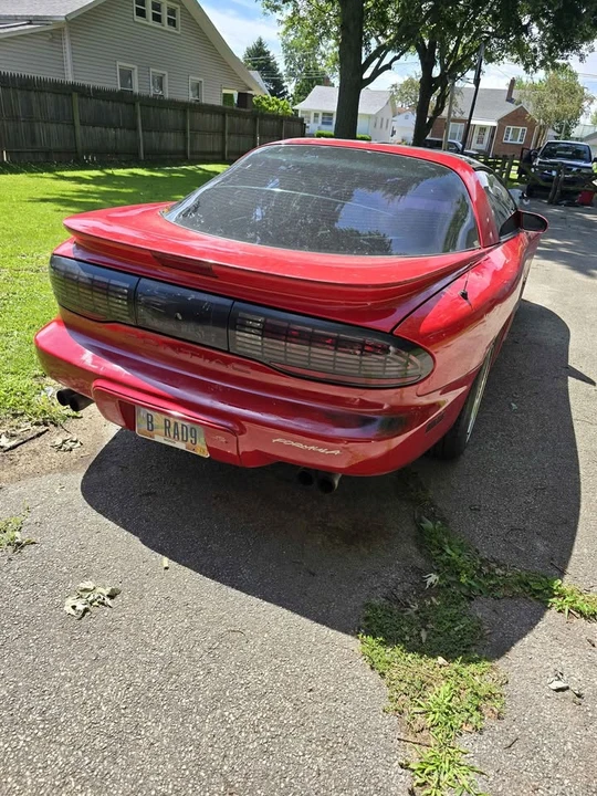1995 Pontiac Firebird Formula 4th Gen - Image 2 of 6