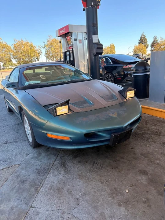 1995 Pontiac Firebird Formula 4th Gen - Image 5 of 8
