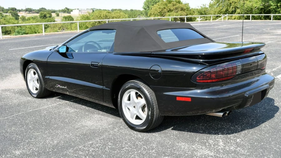 1995 Pontiac Firebird 4th Gen - Image 2 of 10
