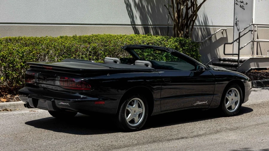 1995 Pontiac Firebird 4th Gen - Image 2 of 31