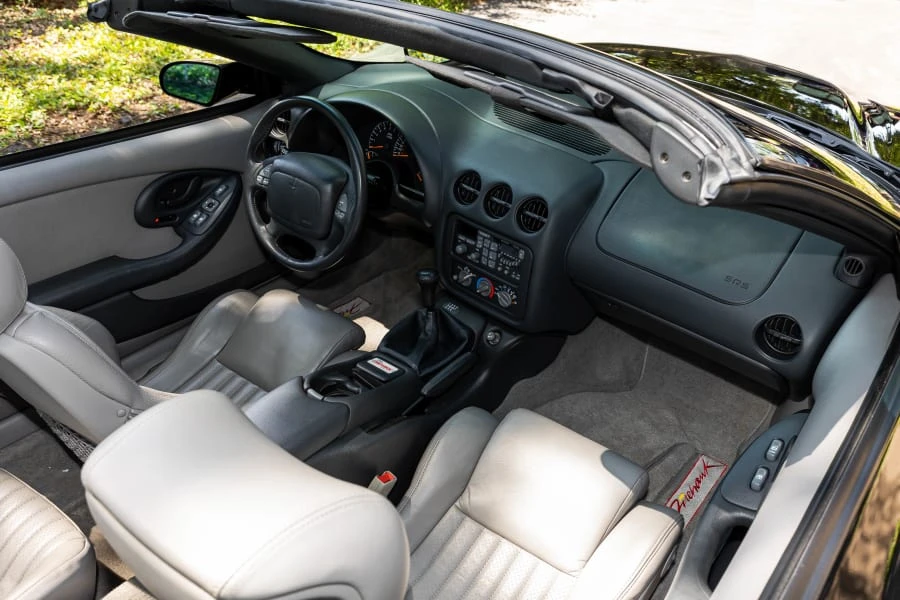 1995 Pontiac Firebird 4th Gen - Image 19 of 31