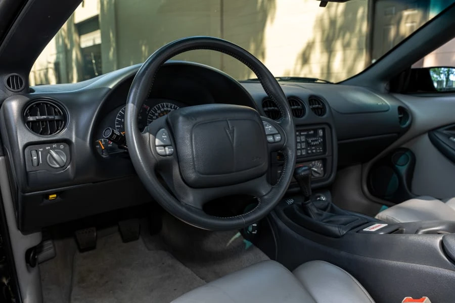 1995 Pontiac Firebird 4th Gen - Image 18 of 31