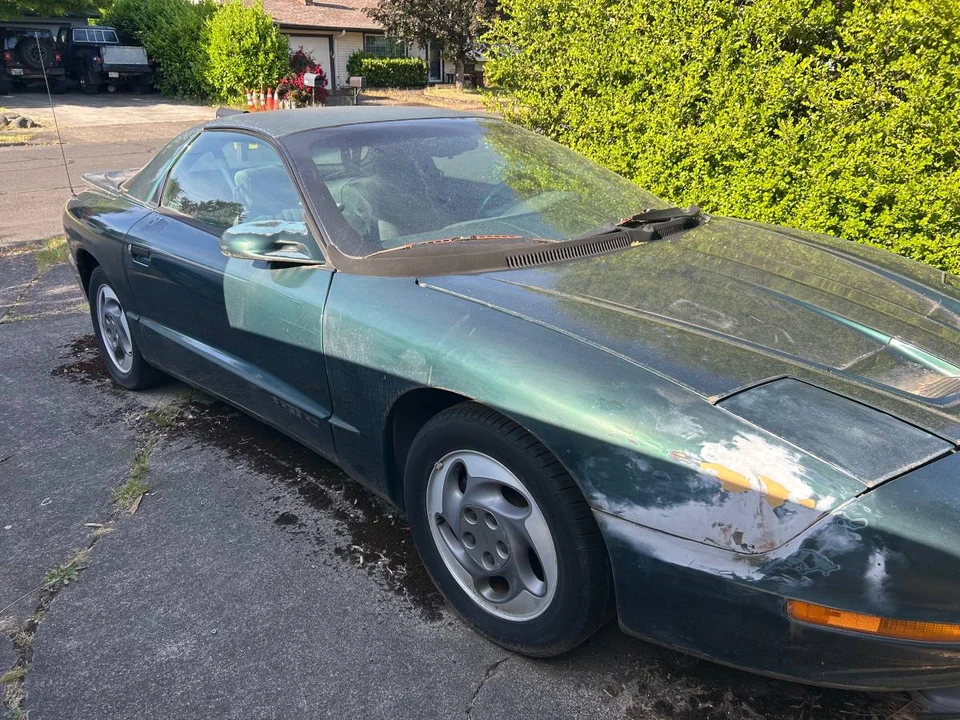 1996 Pontiac Firebird - Image 7 of 8