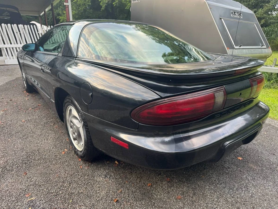 1995 Pontiac Firebird 4th Gen - Image 8 of 14