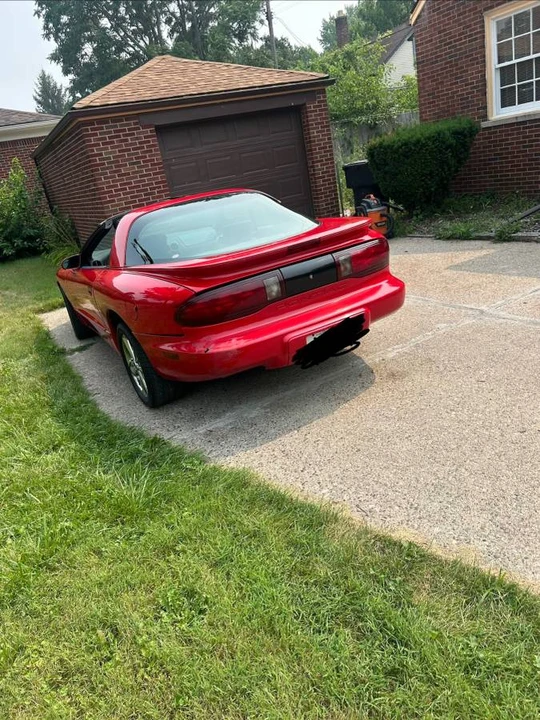 1995 Pontiac Firebird 4th Gen - Image 4 of 11