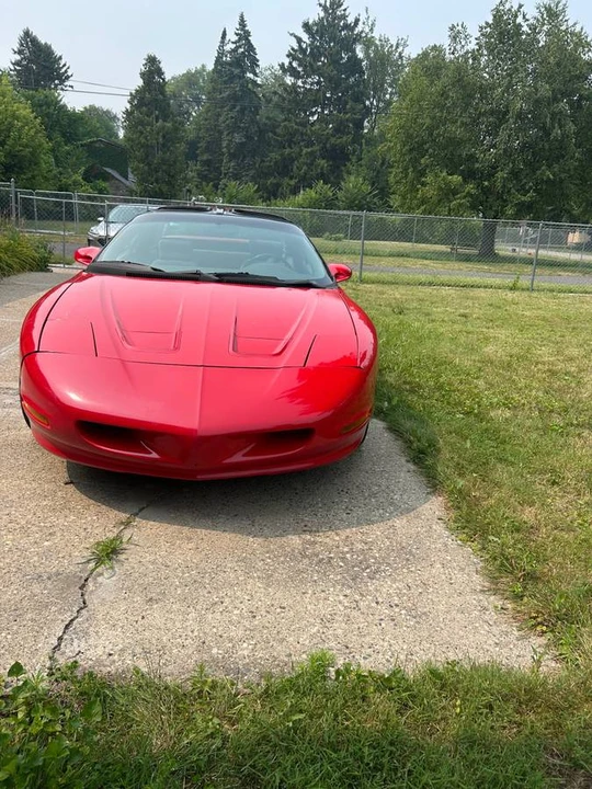 1995 Pontiac Firebird 4th Gen - Image 5 of 11