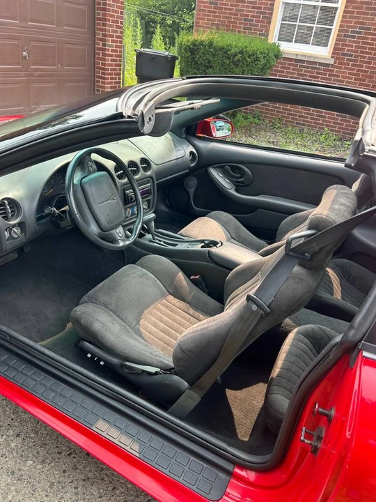 1995 Pontiac Firebird 4th Gen - Image 7 of 11