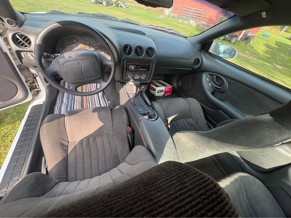 1995 Pontiac Firebird 4th Gen - Image 6 of 9