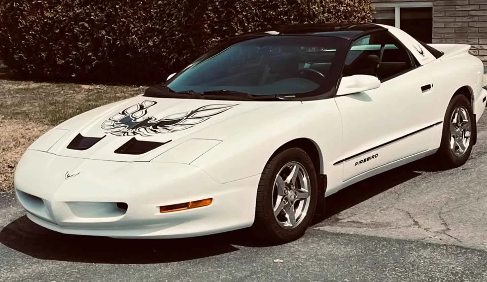 1995 Pontiac Firebird 4th Gen - Image 3 of 7