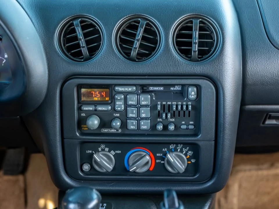 1995 Pontiac Firebird 4th Gen - Image 19 of 19