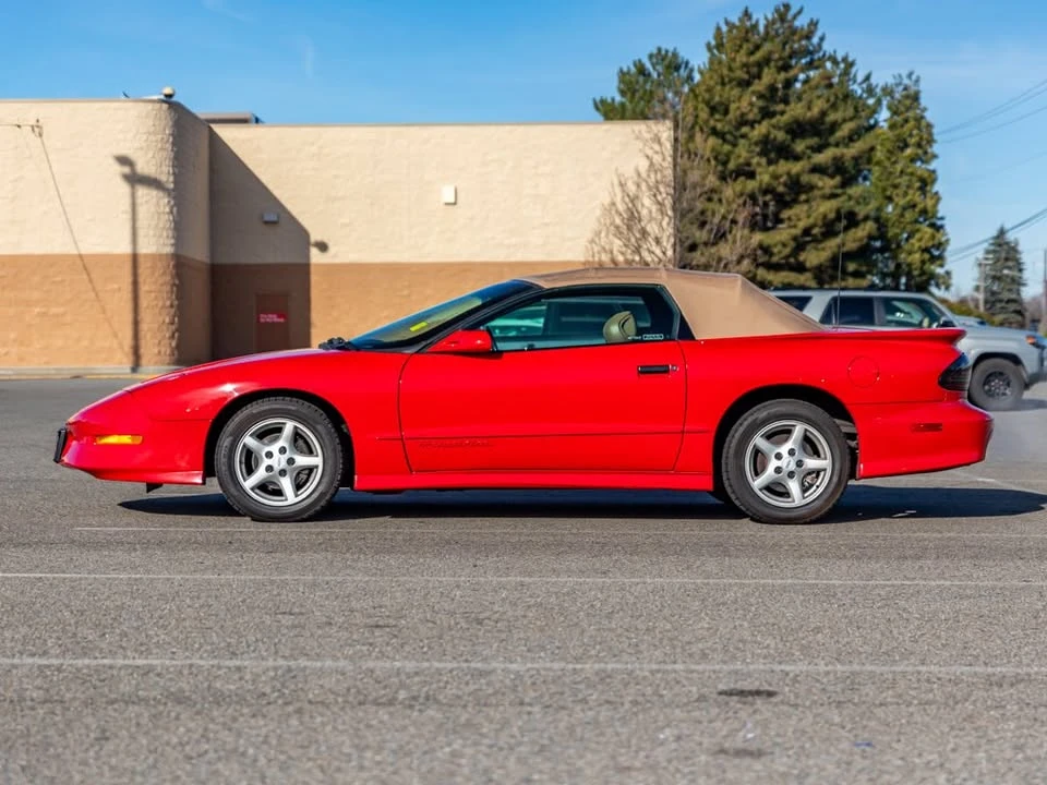 1995 Pontiac Firebird 4th Gen - Image 2 of 19