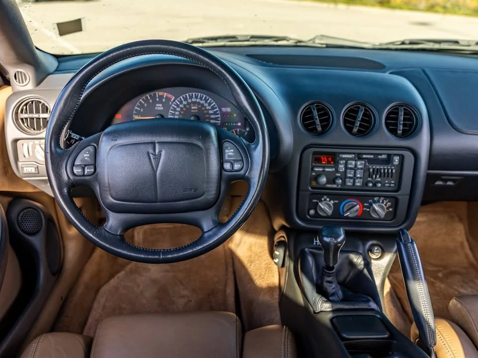 1995 Pontiac Firebird 4th Gen - Image 17 of 19