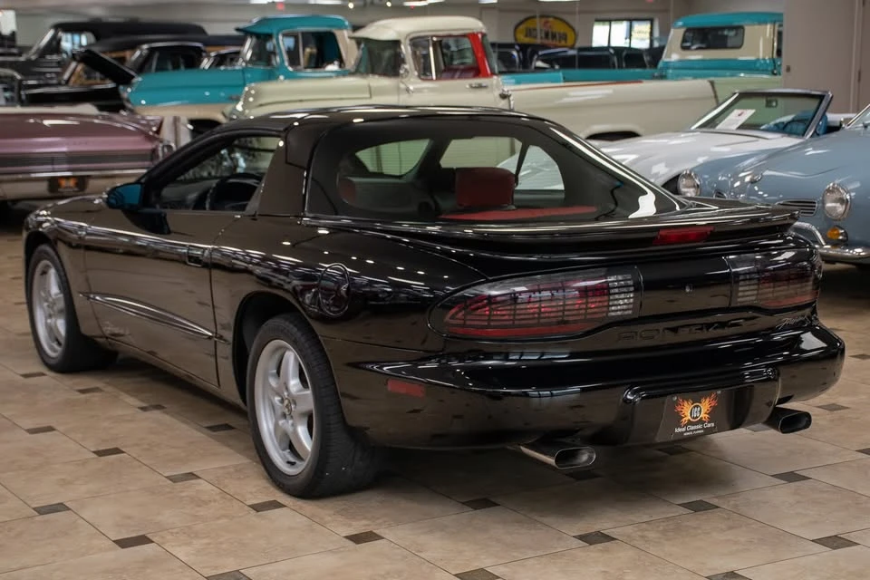 1995 Pontiac Firebird Formula 4th Gen - Image 6 of 14