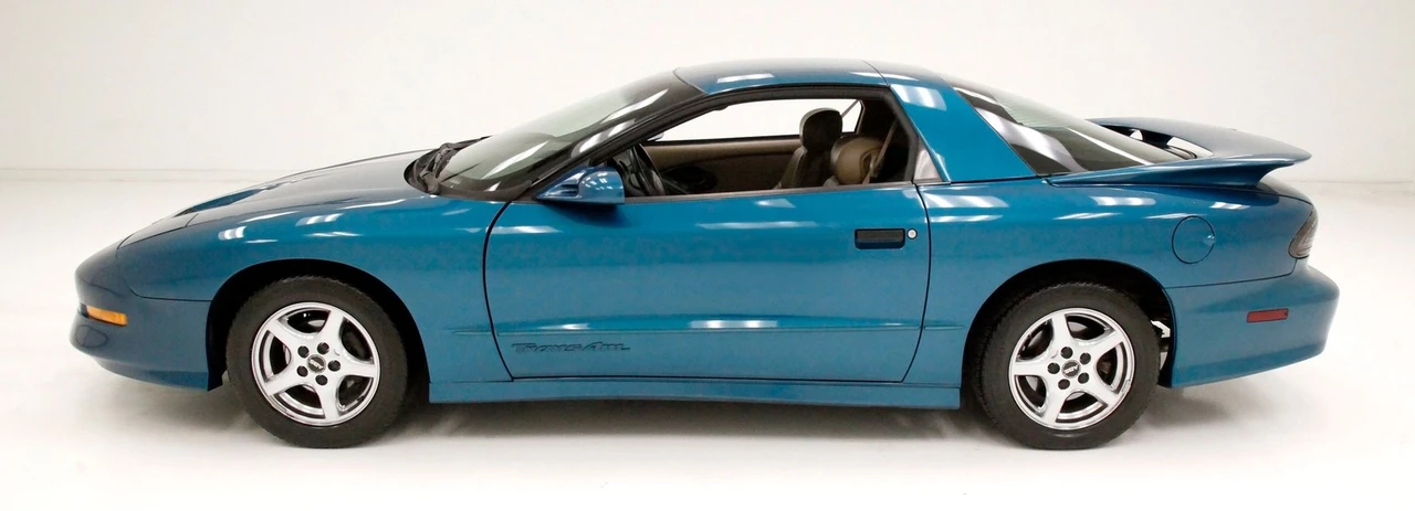 1995 Pontiac Firebird Trans Am 4th Gen - Image 2 of 12