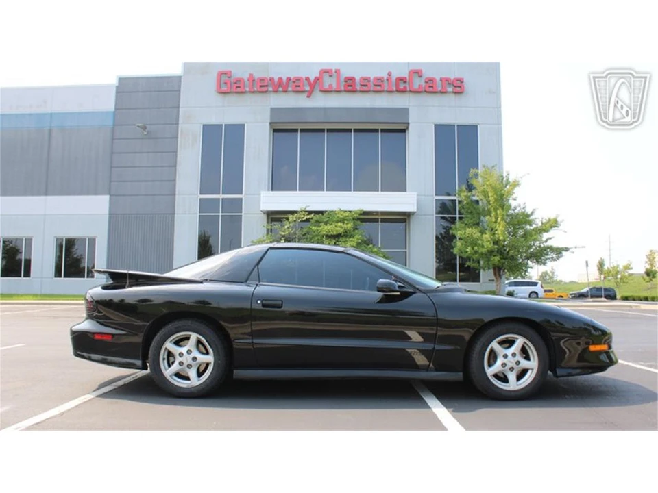 1995 Pontiac Firebird Trans Am 4th Gen - Image 6 of 31