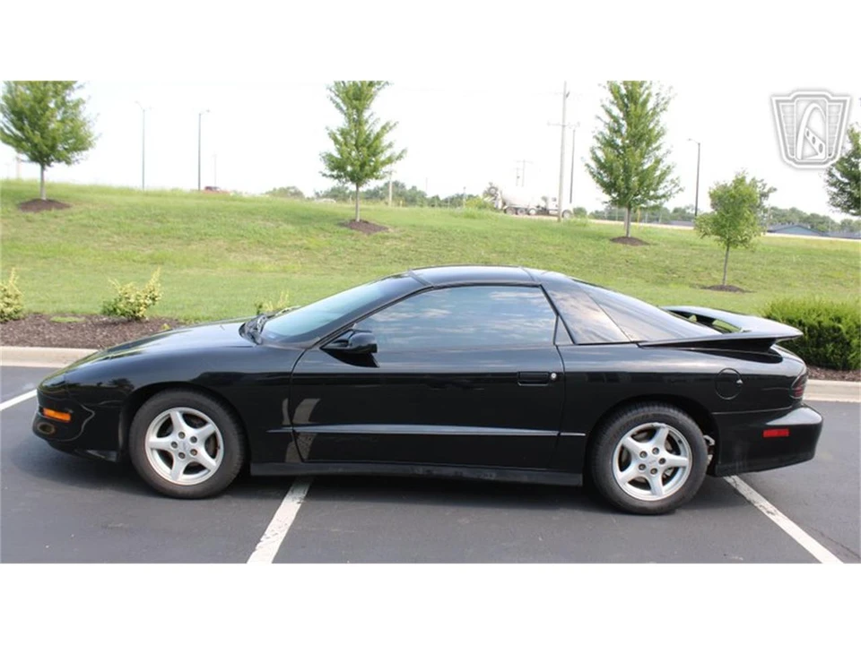 1995 Pontiac Firebird Trans Am 4th Gen - Image 25 of 31