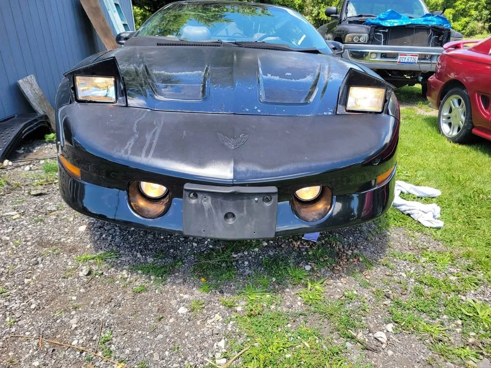 1995 Pontiac Firebird Trans Am 4th Gen - Image 2 of 7