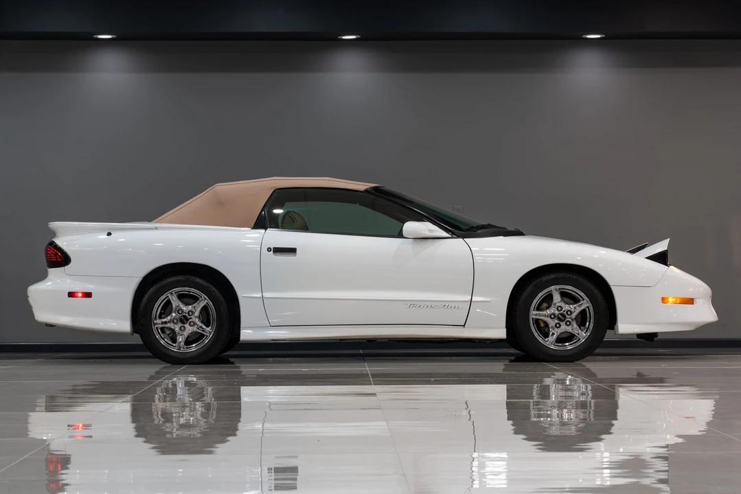 1995 Pontiac Firebird Trans Am 4th Gen - Image 15 of 31