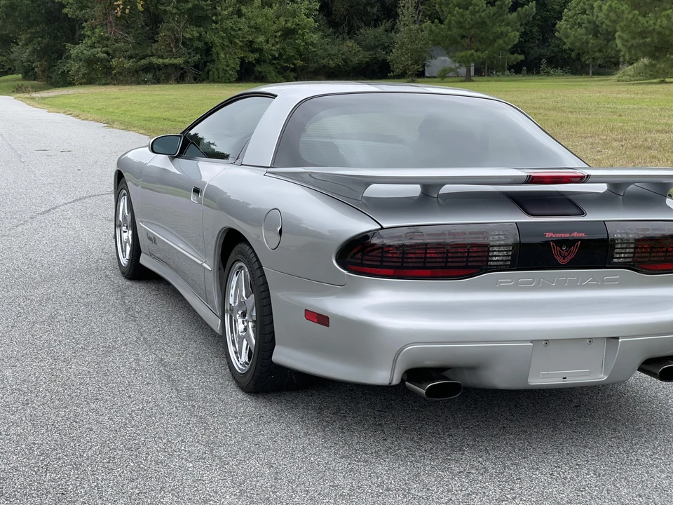 1995 Pontiac Firebird Trans Am 4th Gen - Image 13 of 31