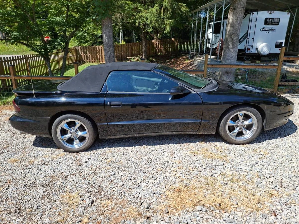 1995 Pontiac Firebird 4th Gen - Image 2 of 3