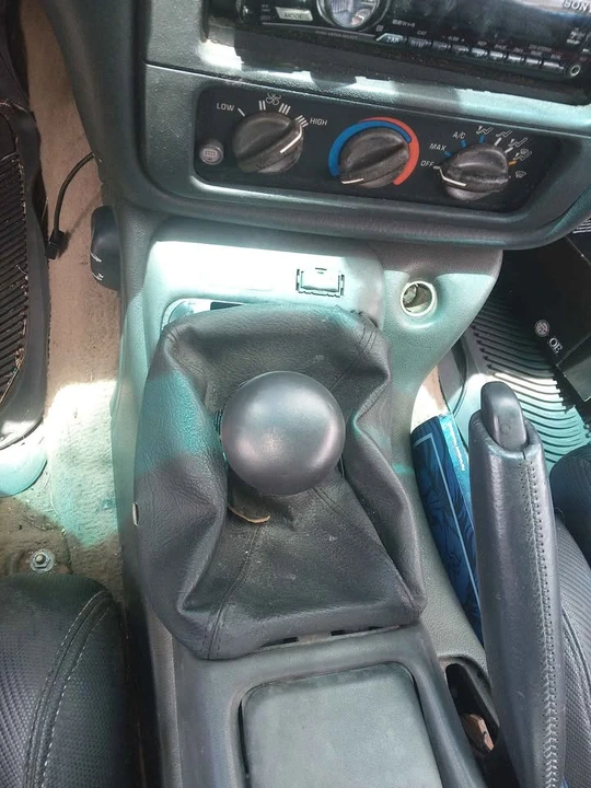 1995 Pontiac Firebird Formula 4th Gen - Image 2 of 4