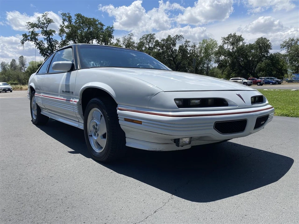 1995 Pontiac Grand Prix 3rd+ Gen - Image 15 of 31