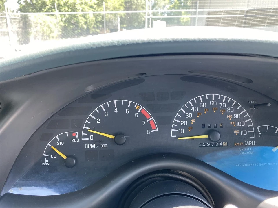 1995 Pontiac Grand Prix 3rd+ Gen - Image 21 of 31