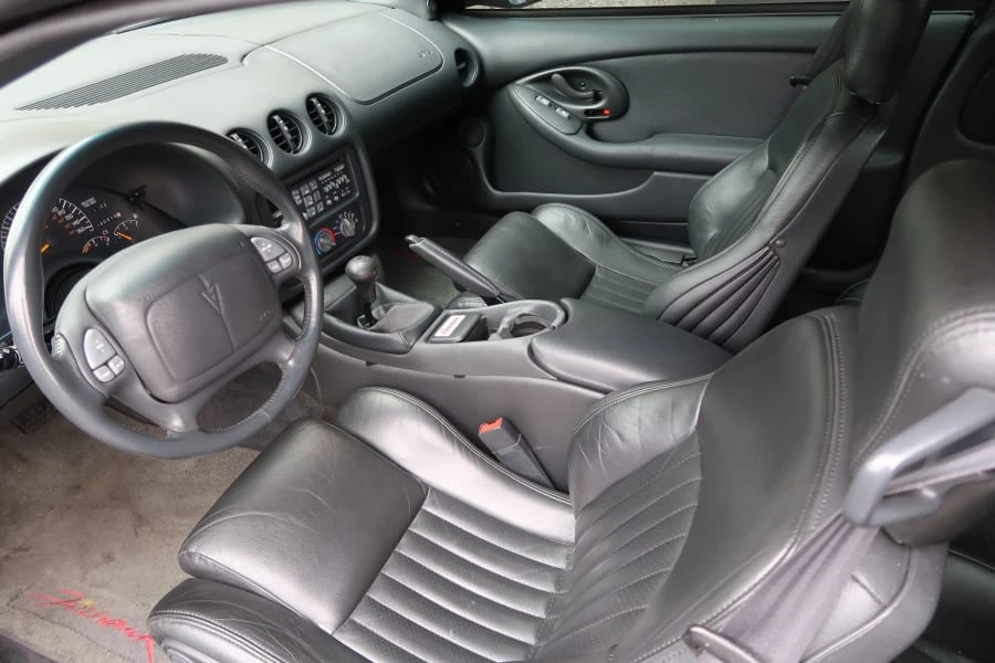 1995 Pontiac Firebird Formula 4th Gen - Image 4 of 8