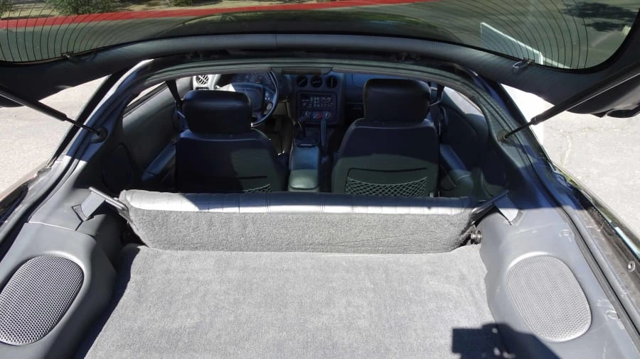 1995 Pontiac Firebird Formula 4th Gen - Image 10 of 10