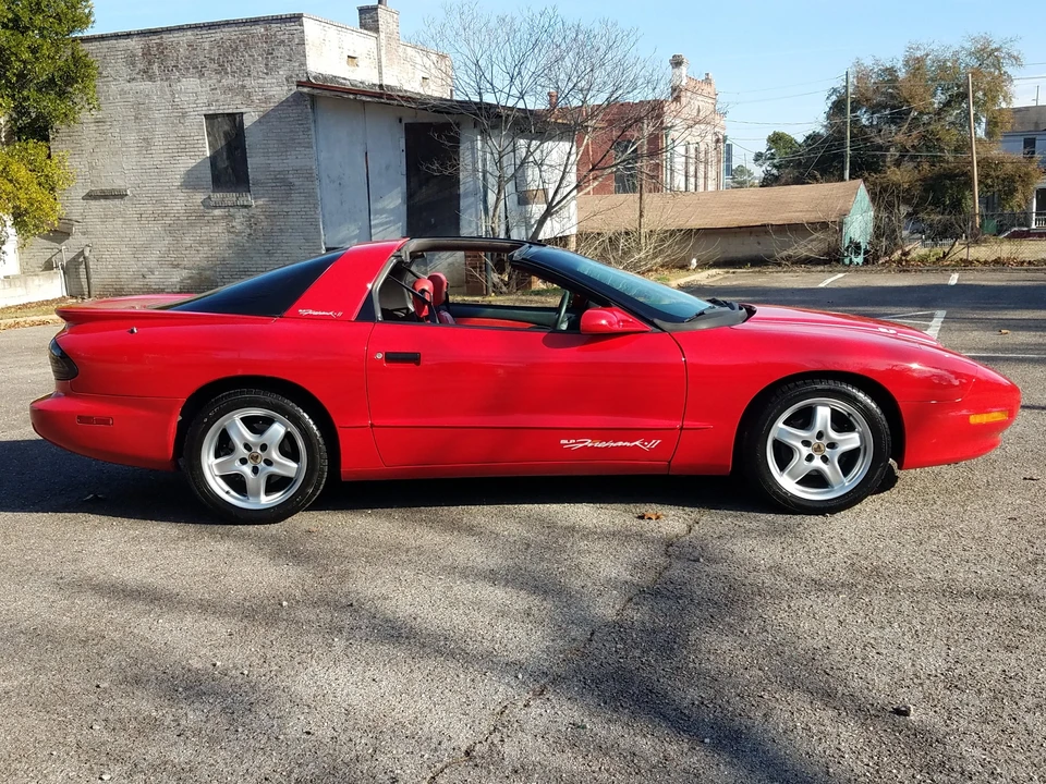 1995 Pontiac Firebird Trans Am 4th Gen - Image 10 of 31