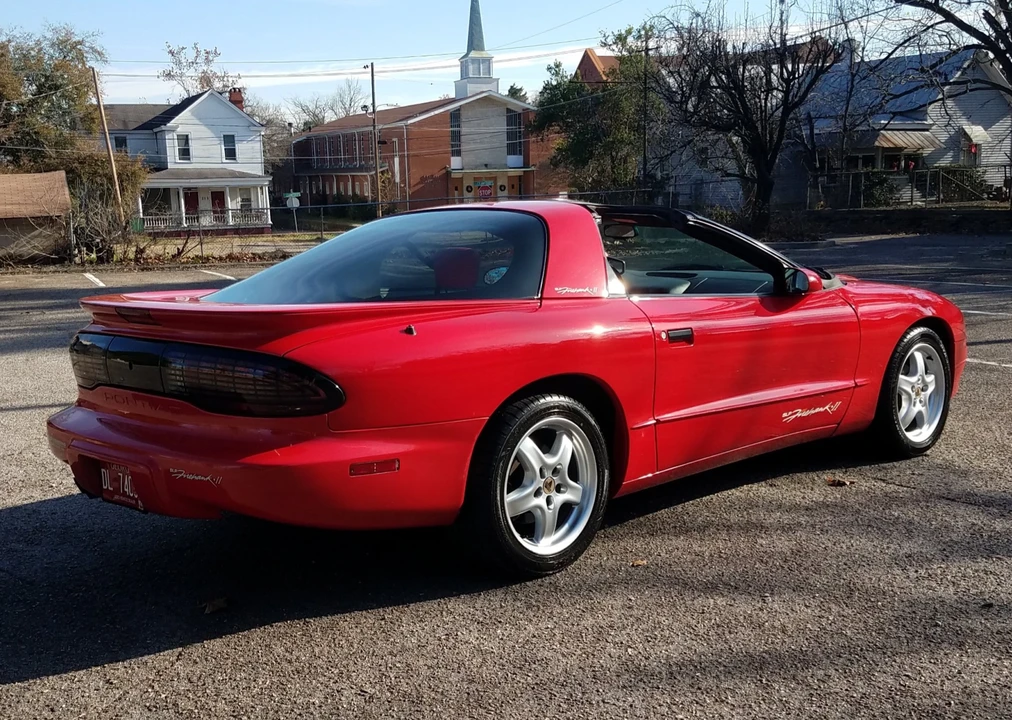 1995 Pontiac Firebird Trans Am 4th Gen - Image 9 of 31