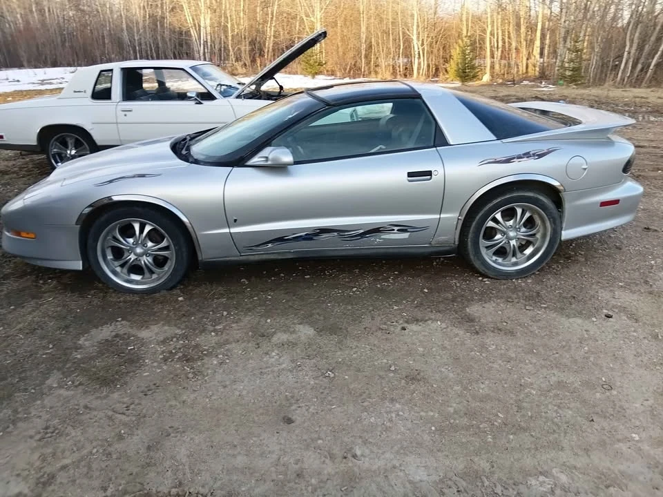 1995 Pontiac Firebird Trans Am 4th Gen - Image 2 of 7