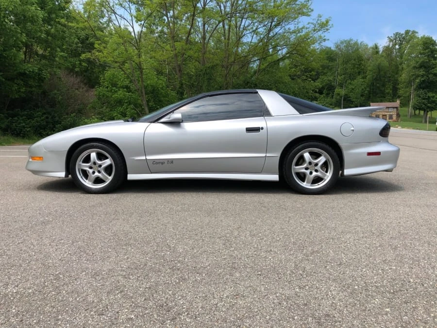 1995 Pontiac Firebird Trans Am 4th Gen - Image 2 of 12
