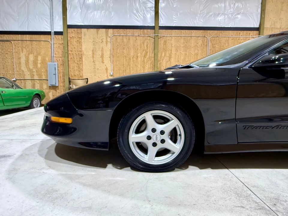 1995 Pontiac Firebird Trans Am 4th Gen - Image 8 of 21