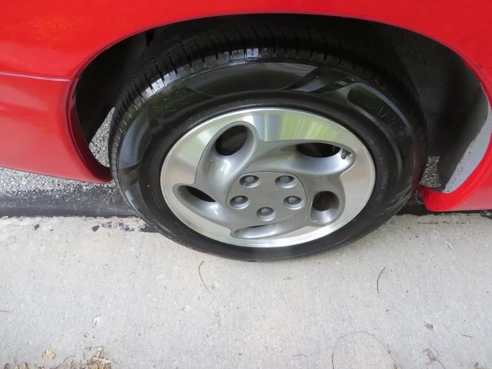 1995 Pontiac Firebird 4th Gen - Image 18 of 19