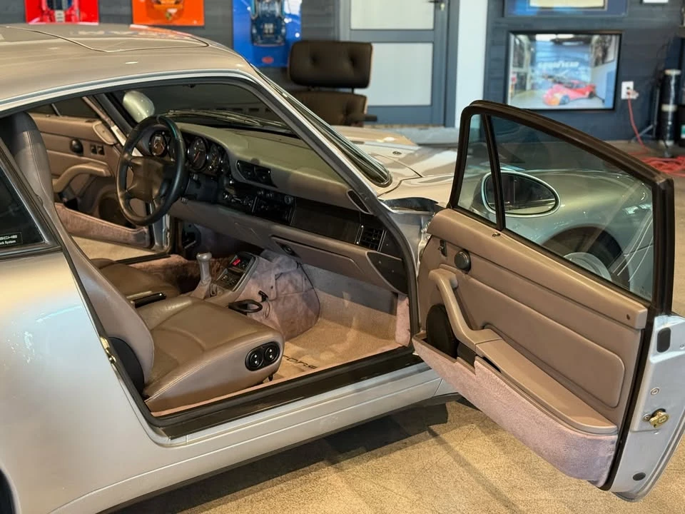 1995 Porsche 993 Carrera - Image 15 of 20