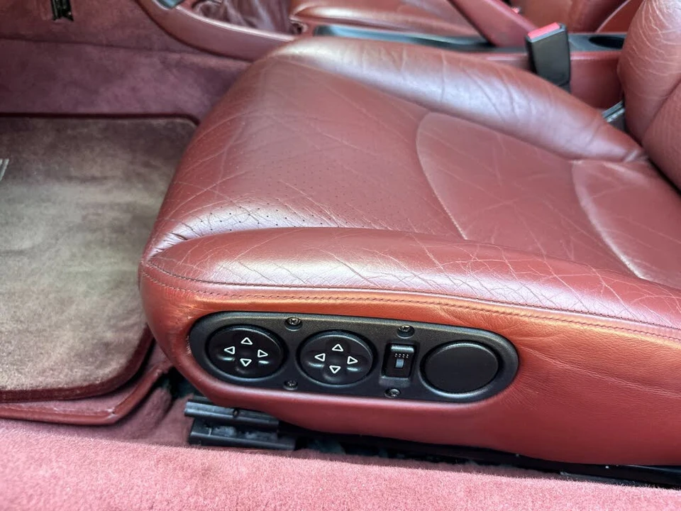 1995 Porsche 993 Carrera - Image 14 of 31