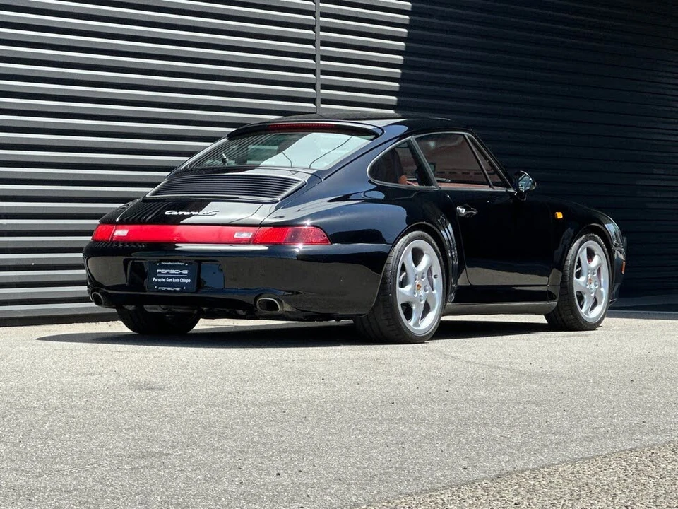 1995 Porsche 993 Carrera - Image 8 of 31