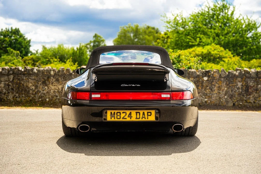 1995 Porsche 993 Carrera - Image 5 of 30