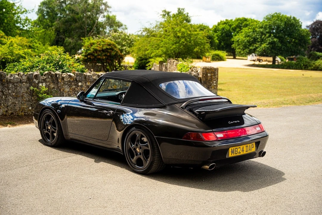 1995 Porsche 993 Carrera - Image 26 of 30