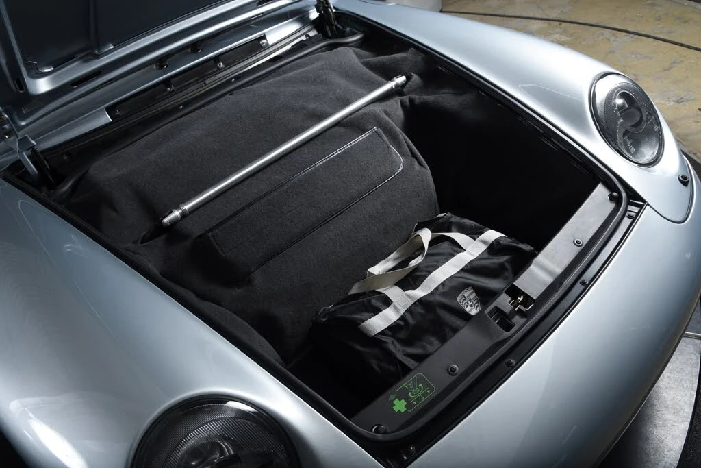 1995 Porsche 993 Carrera - Image 30 of 31