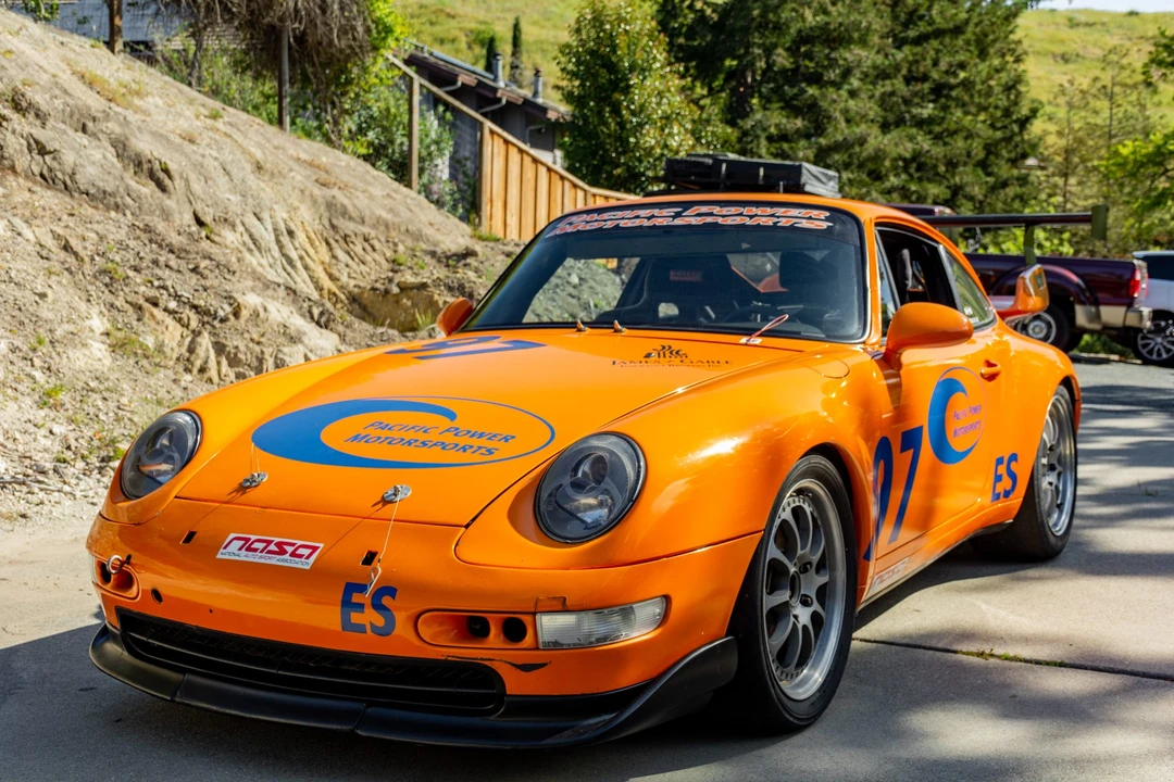 1995 Porsche 993 GT2 - Image 2 of 31