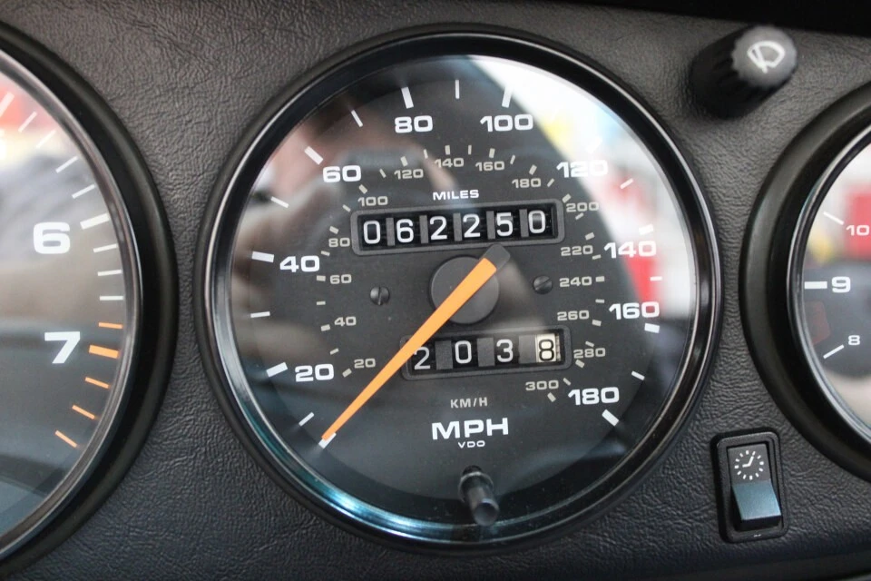 1995 Porsche 993 Carrera - Image 9 of 21